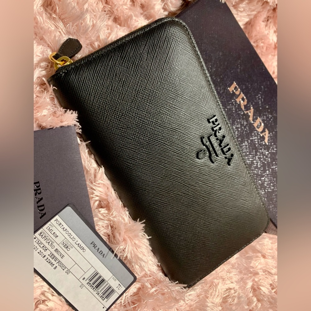 「SOLD」PRADA 1ML506 SAFFIANO SHINE NERO BLACK NEW